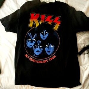 10 Year Anniversary Tee XL